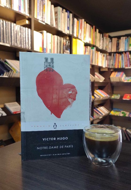 NOTRE-DAME DE PARÍS