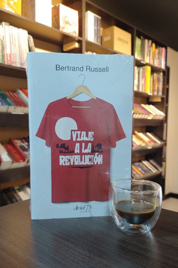 VIAJE A LA REVOLUCIÓN