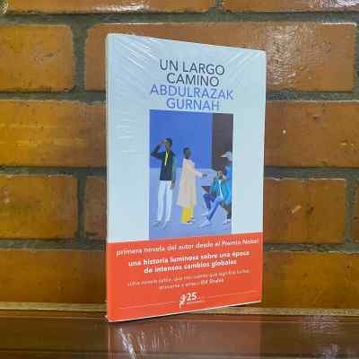 UN LARGO CAMINO