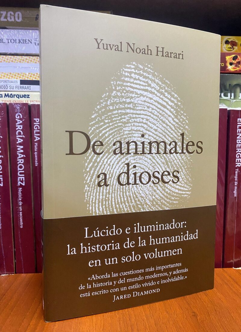 DE ANIMALES A DIOSES